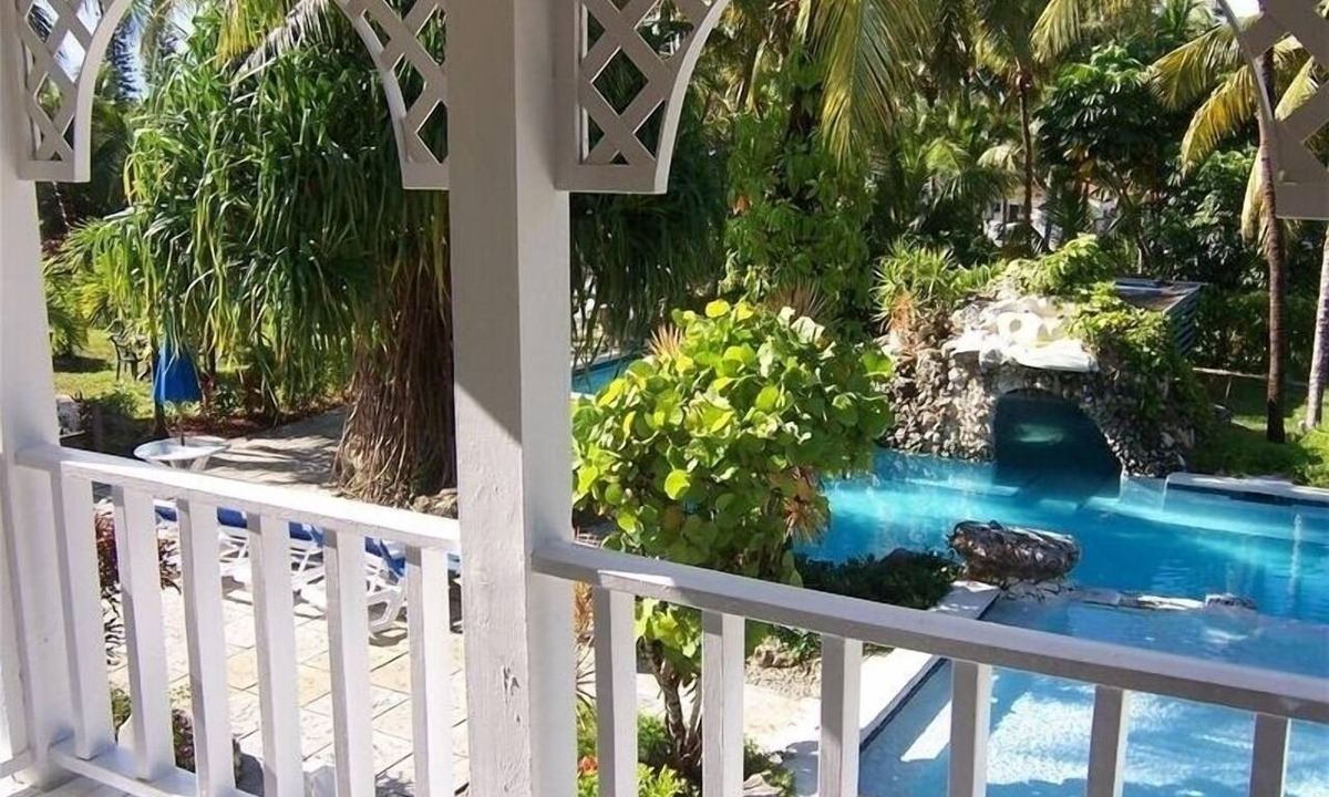Paradise Island Condo | Come Home to Sunrise Beach Villas, Paradise Island