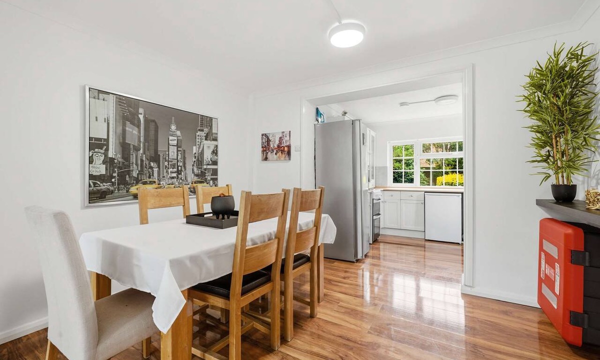 Aylesbury House | Comfortable 3 bed house near Bedgrove park