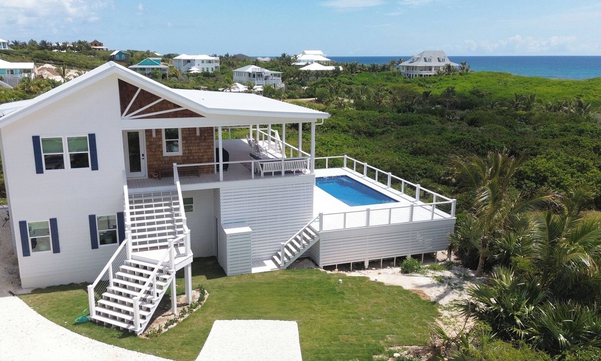 Hope Town House | Coral Cove - Private Pool Near desirable Tahiti Beach