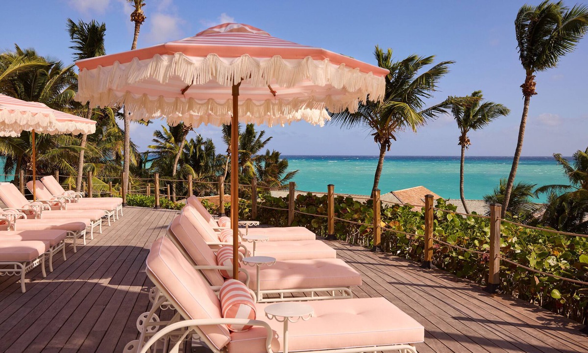 Dunmore Town Apartment | Coral Sands Villa w/Private Pool Steps to the Beach & Full Resort Amenities
