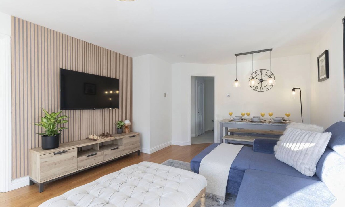 Montpellier Apartment | Cosy 2-Bed Apartment in Tivoli
