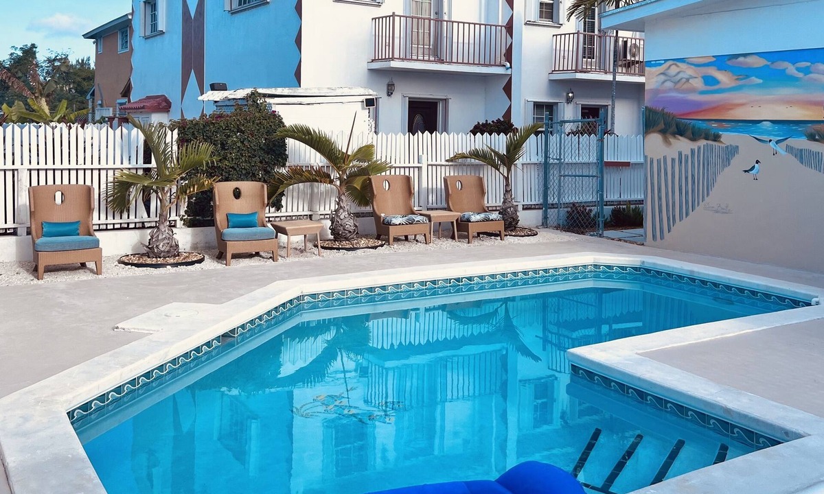 Westward Villas Subdivision Apartment | Cozy studio #5 with pool near beach VRBO