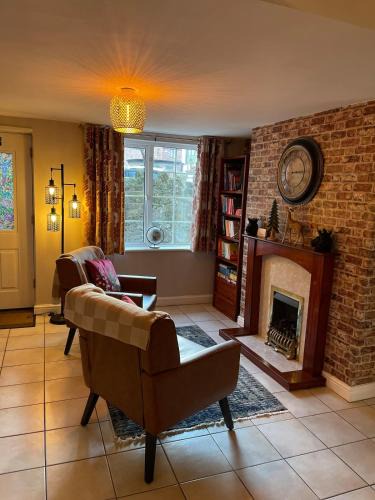 Oxton Apartment | Cute and cosy cottage in the lovely Oxton village