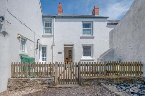 Manorbier House | Delfryn