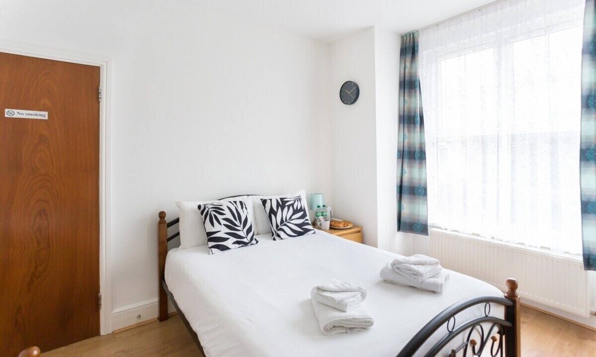 Camden Town Apartment | Double Room - Private Bathroom - D3 - G