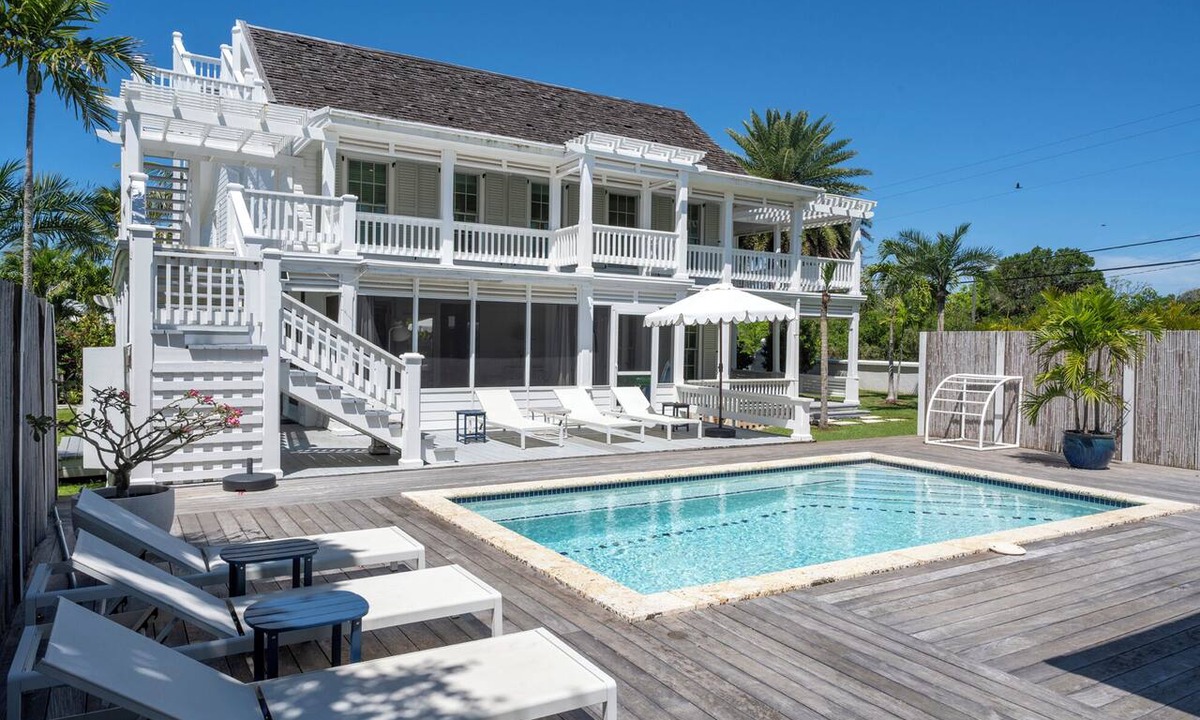 Governor's Harbour House | Elegant Historic Villa with Private Pool, Golf Cart, Walk to Town and Beach