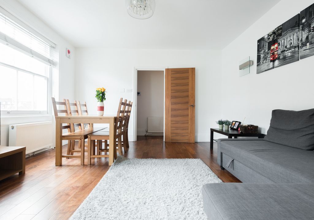 Somers Town Apartment | Flat 3 - Regents Park - 2 bed - Apartment for 6 people in London