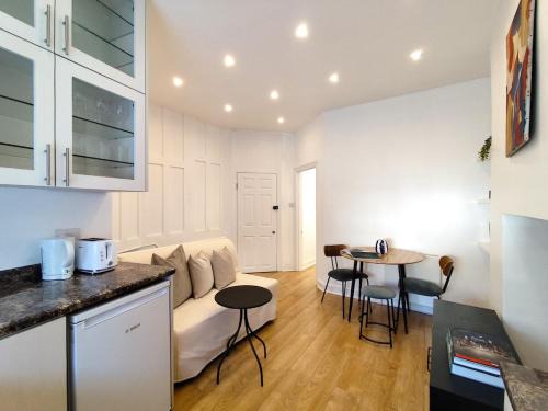 Bryanston and Dorset Square Apartment | Flat A - Montagu St Residence