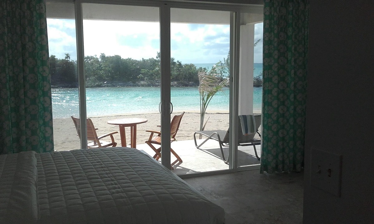 New Bight House | Fountain Bay Resort & Marina