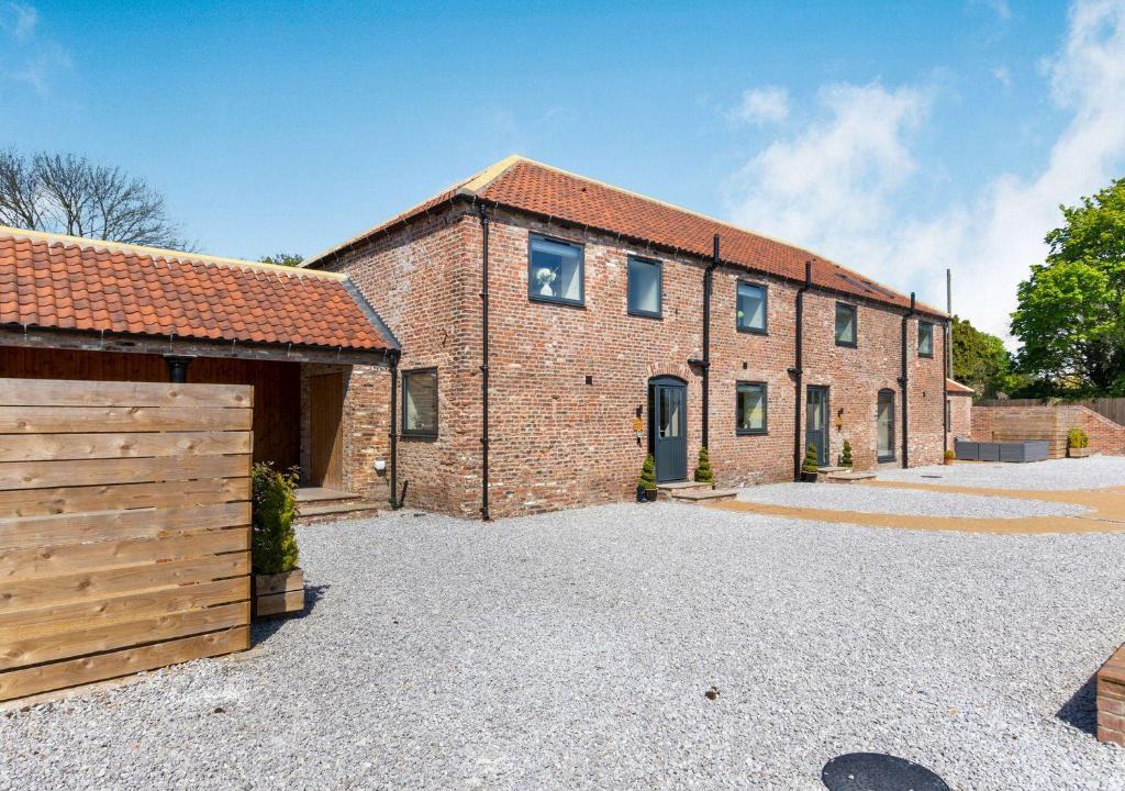 Mappleton House | Fox's Den