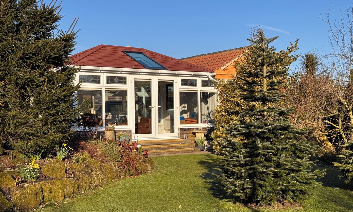 North Bitchburn Cabin | Gardenside Lodge self - catering dog friendly holiday home in County Durham