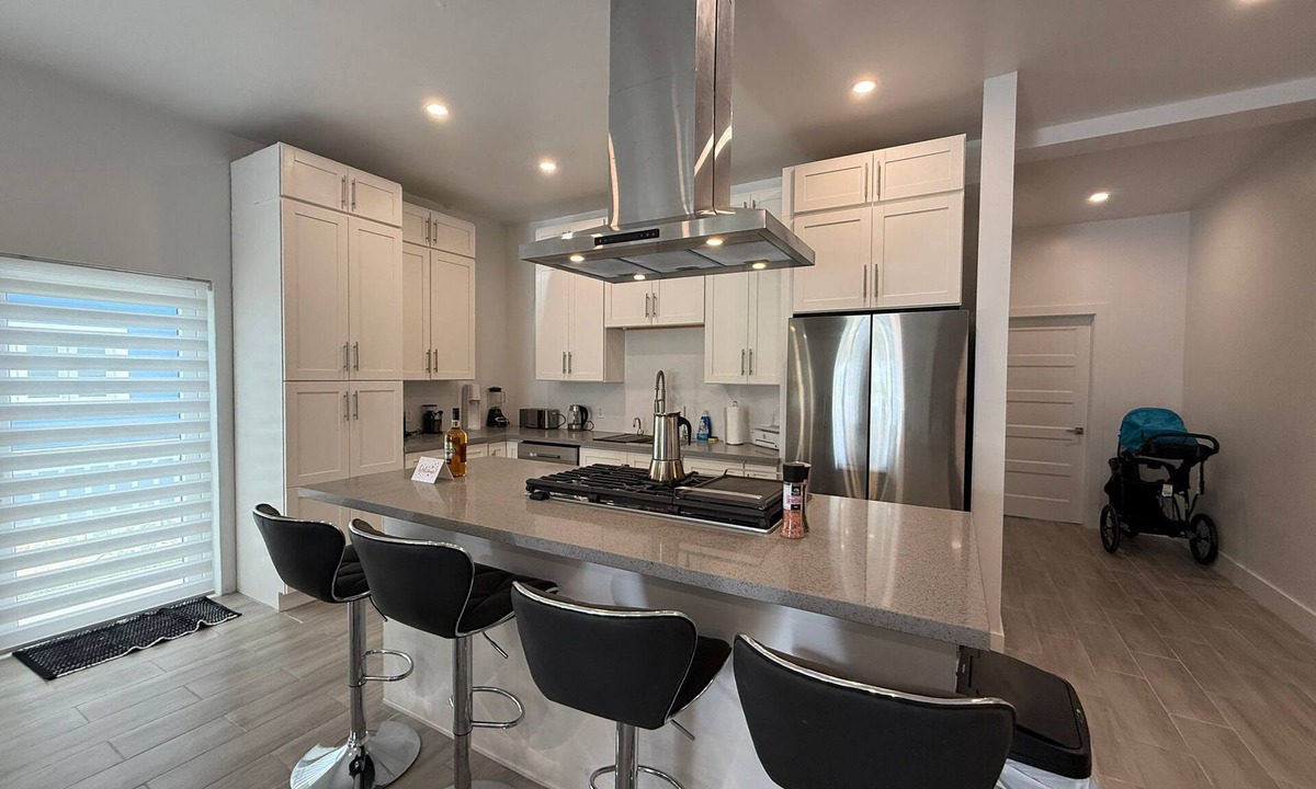 Downtown Nassau House | Gated Community Home Private Pool, Near Beach!