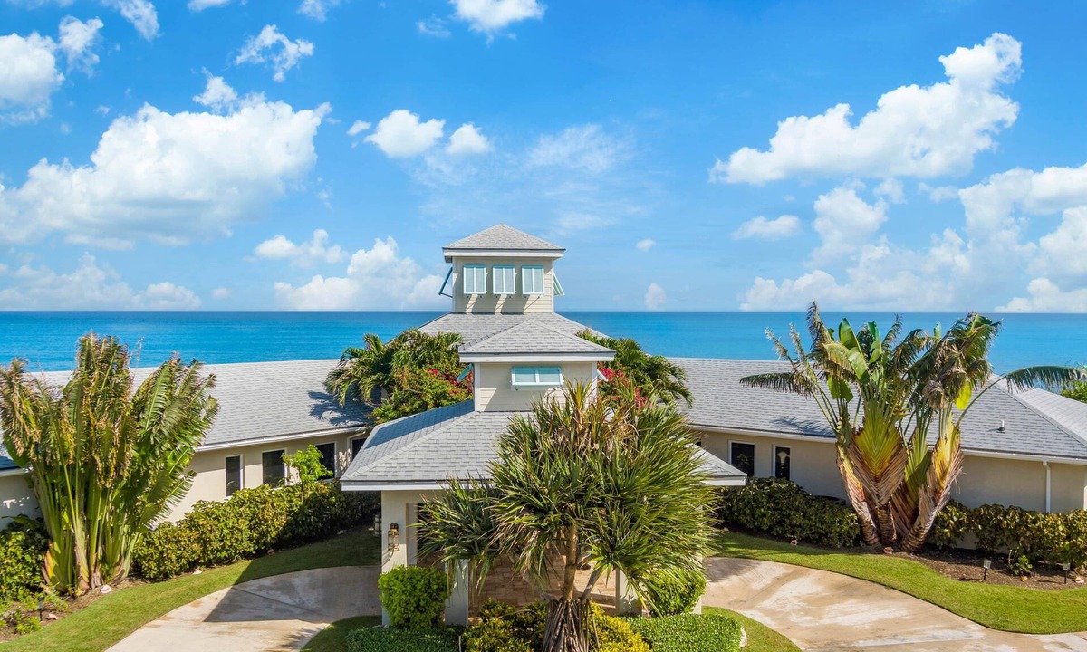 Farmer's Hill House | Gekko House Oceanfront Villa