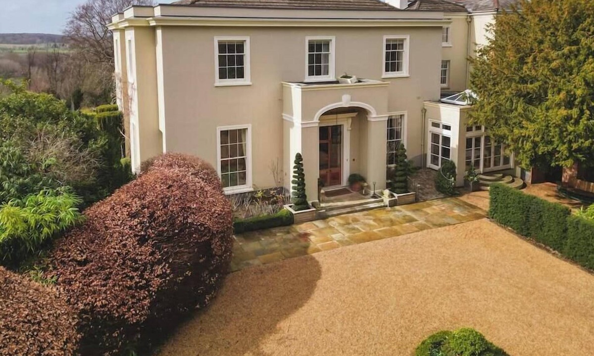 Wargrave House | Georgian Home with Stunning Countryside Views