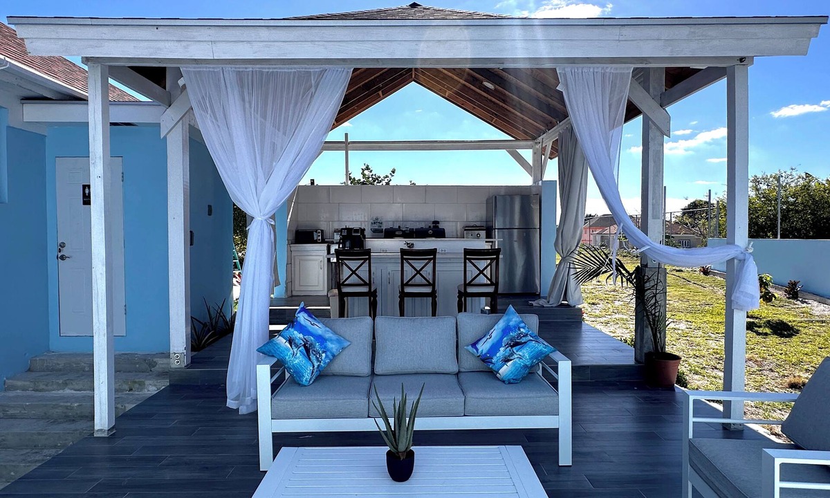 Westwind Bed & Breakfast | Glory of Eden
