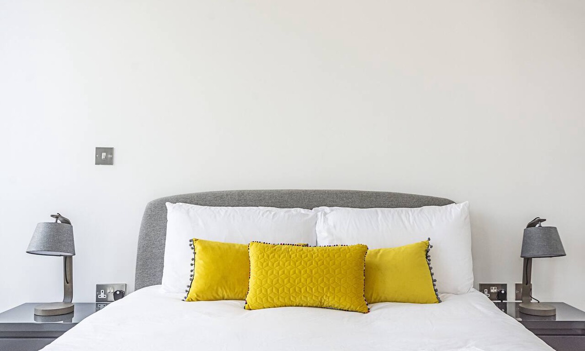 Maida Vale Condo | Gorgeous new build apartment in Maida Vale London
