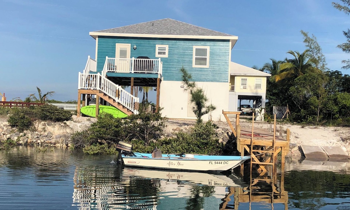 Cherokee House | Gorgeous New Waterfront Cottage w Private Dock Views Boat Kayaks Bonefish Flats