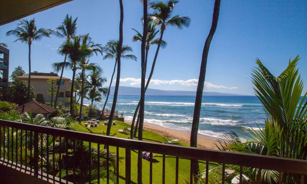 Honokowai Condo | Great Rates! Intimate Ocean/Beach Condo, Couple's Paradise!