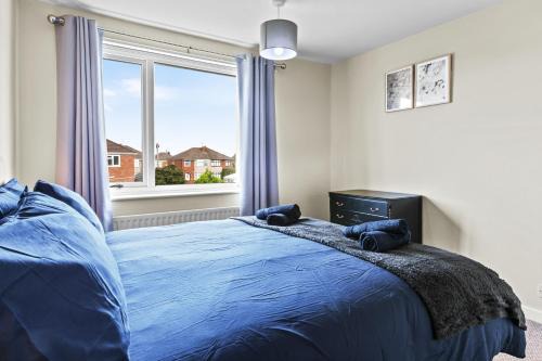 Great Sutton House | Great Sutton House Perfect for Contractors