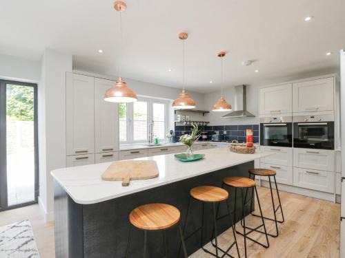 Upton St. Leonards House | Greystones
