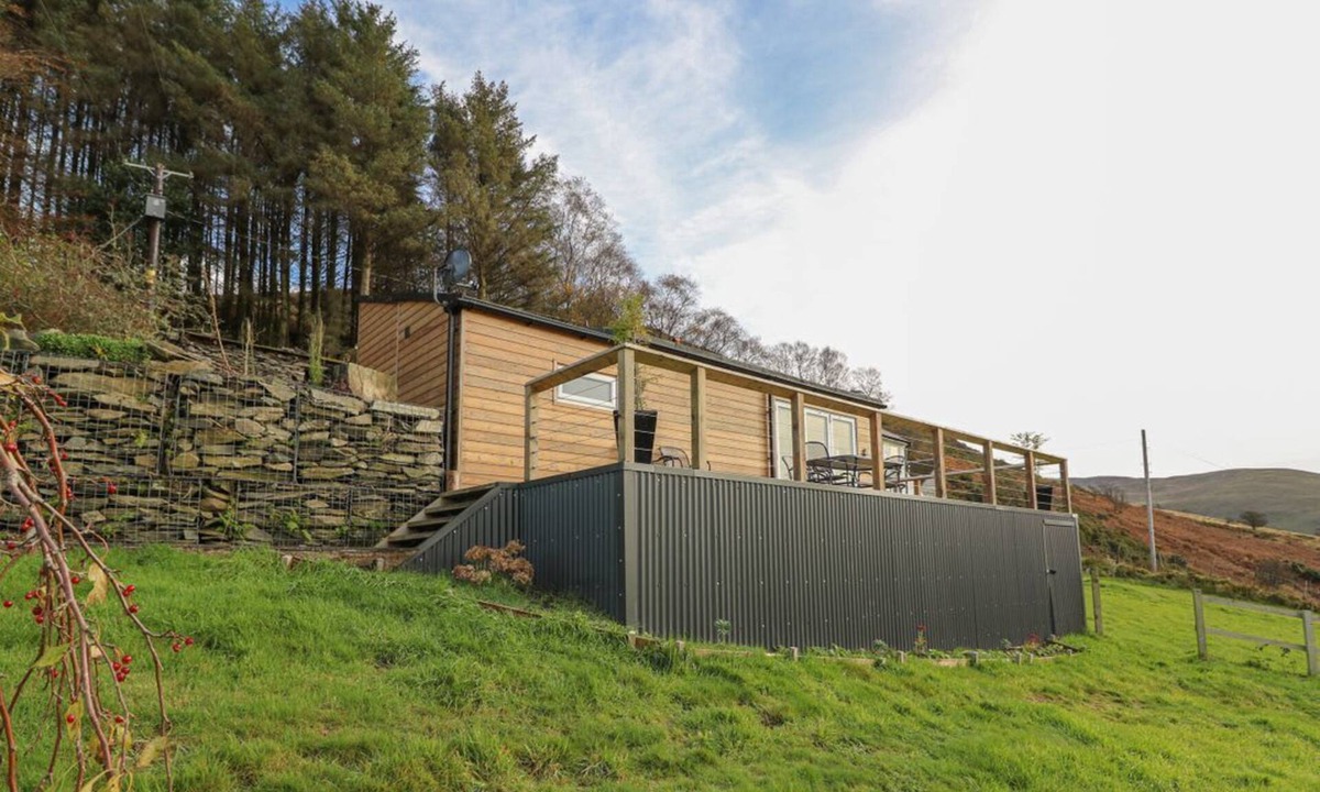 Glandyfi Cottage | Haka Lodge, Devil’s Bridge