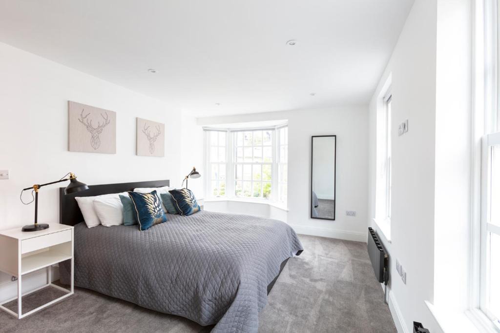 Eton Apartment | Hampden Apartments - The Louis