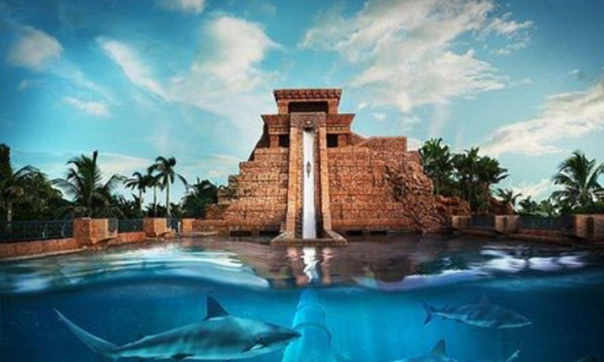 Paradise Island Villa | Harborside Atlantis Bahamas - Sleeps 4 Full Access to Atlantis Water Park