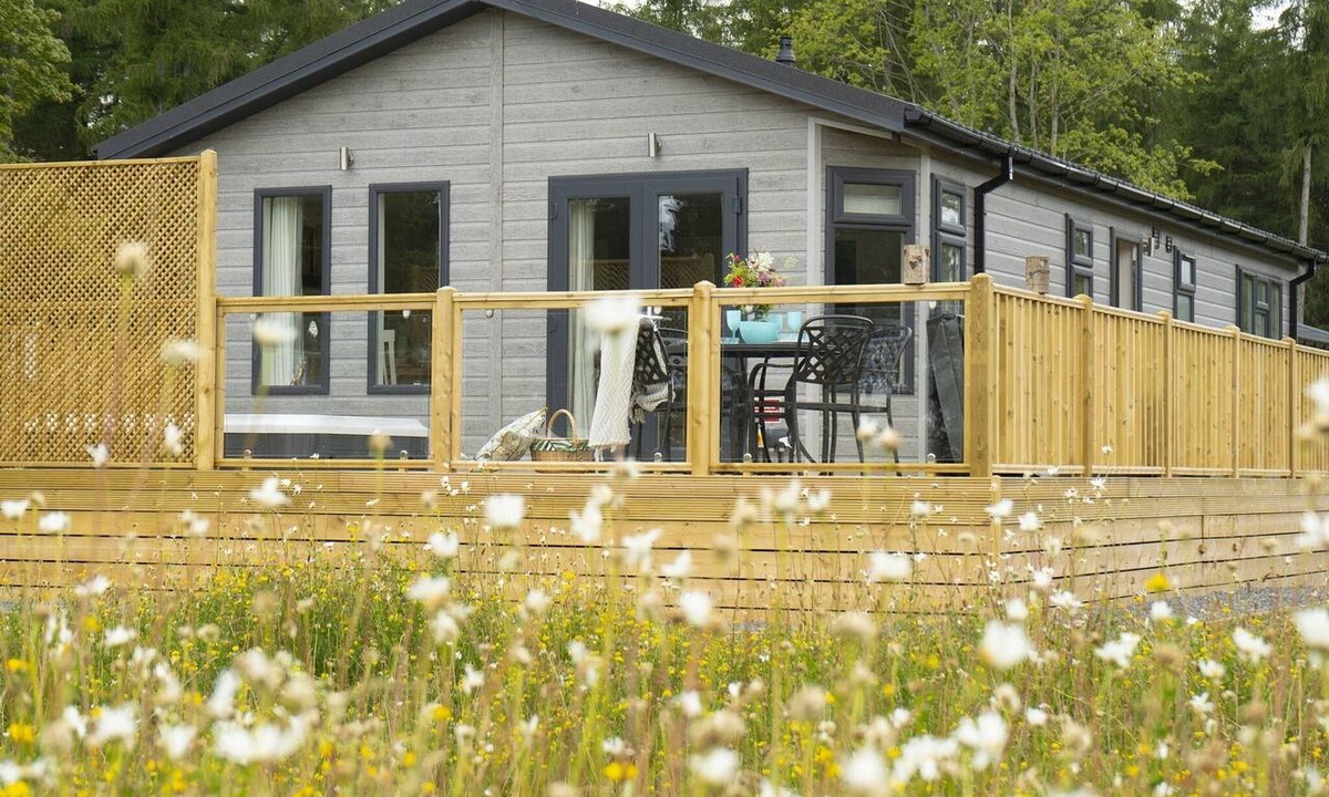 Ryther Apartment | Hares Leap - Lodge with Hot Tub