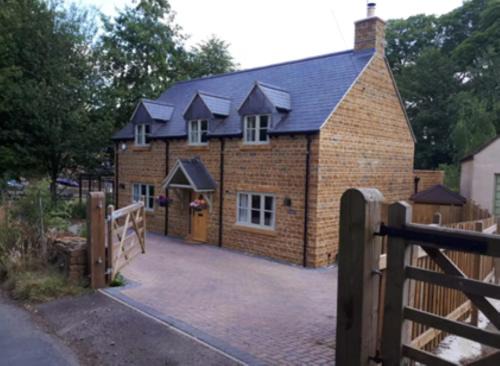 Hook Norton House | Hedges