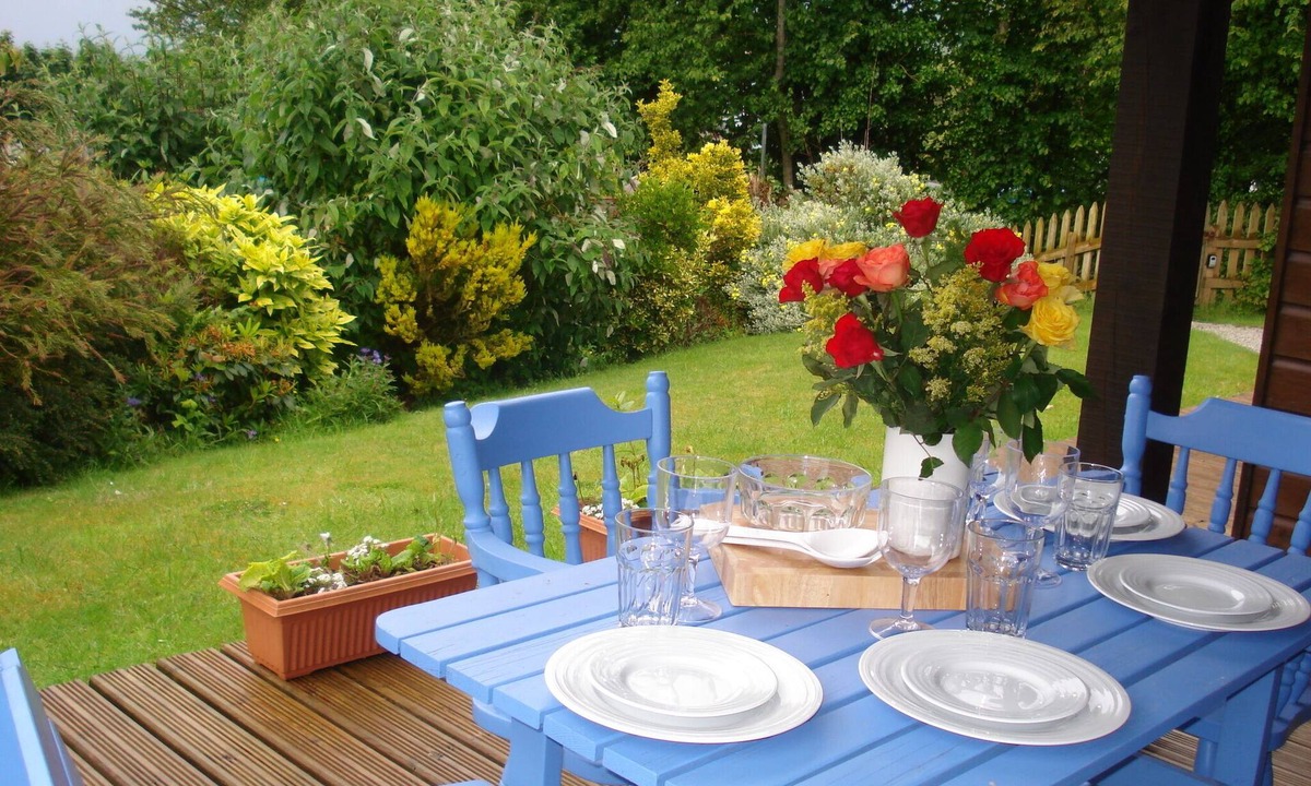 Boscastle Cabin | Hideaway Pine Cabin With Great Sea Views In Peaceful Location