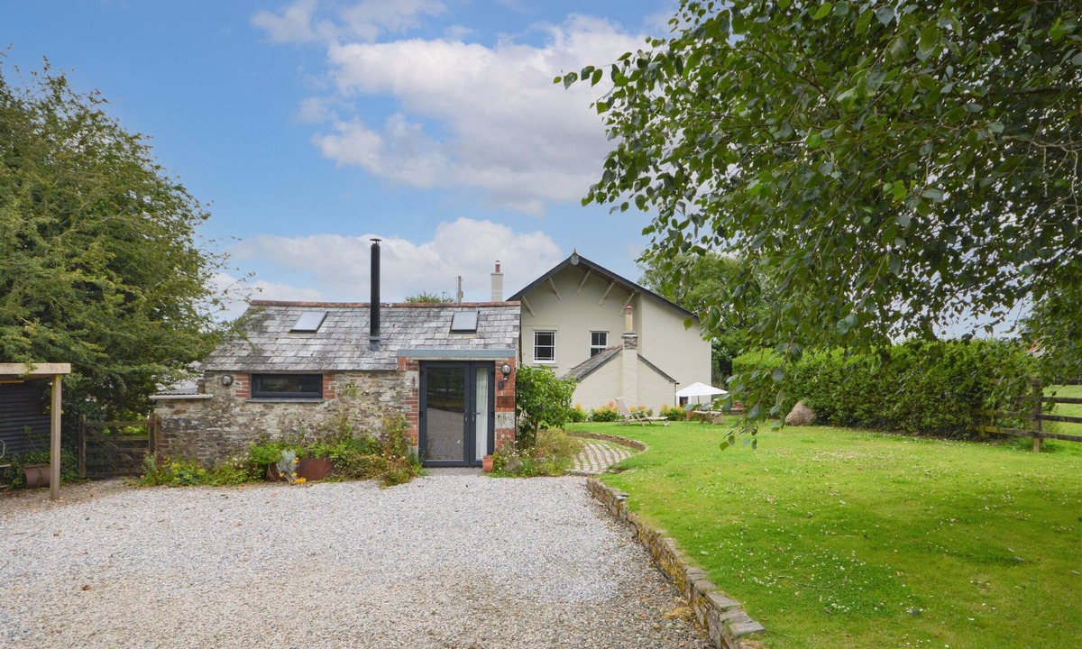 St Wenn House | Higher Treliver Farmhouse & Piggery