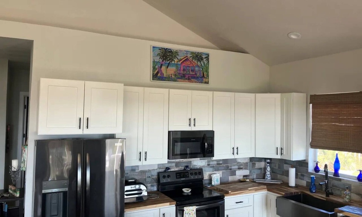 Green Turtle Cay House | Hilltop House GTC Exceptional views of Cocoa Bay and Atlantic Ocean