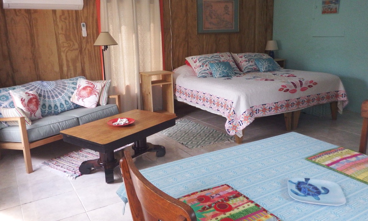 Hartswell Apartment | Historic Island Retreat on Little Exuma