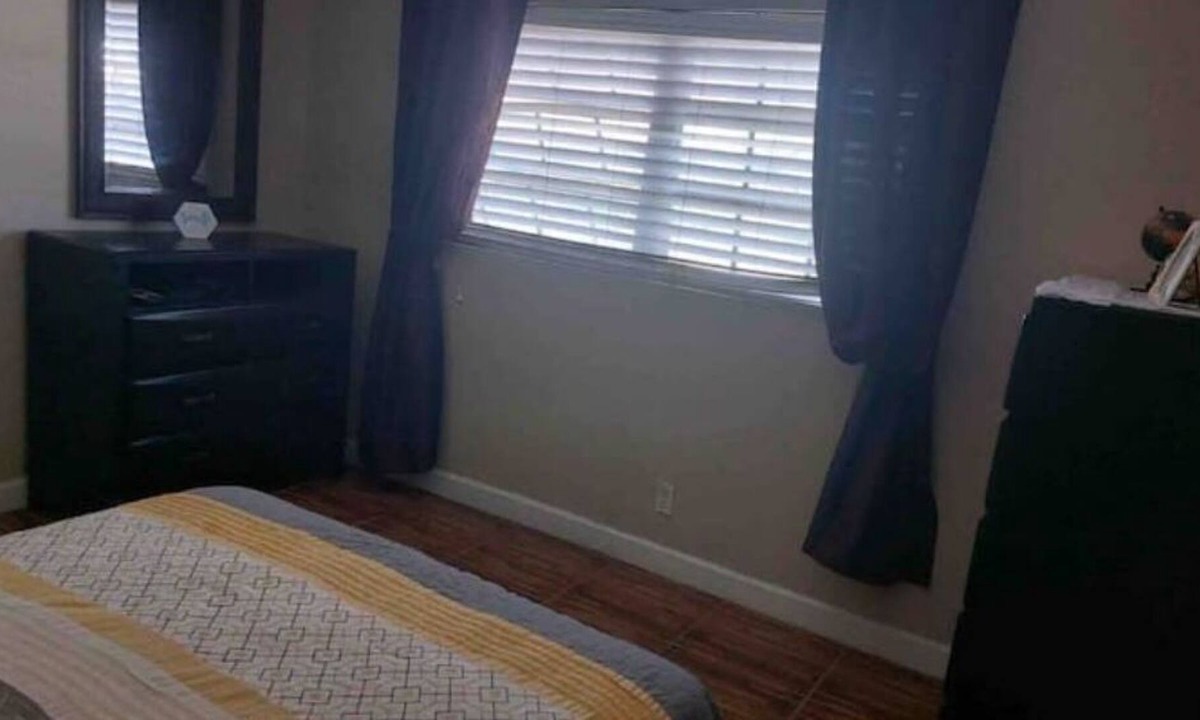 Yeoman Wood House | home away from home