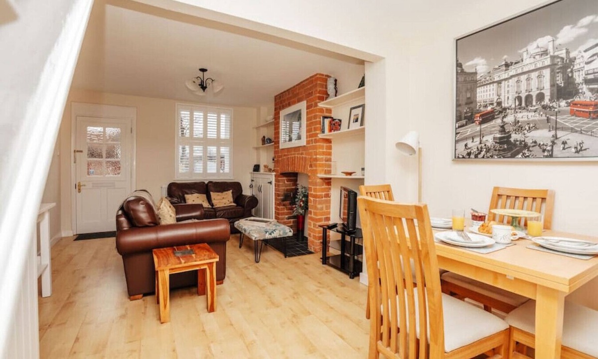 Henley-on-Thames House | Honeysuckle terrace - 2 Bedroom house