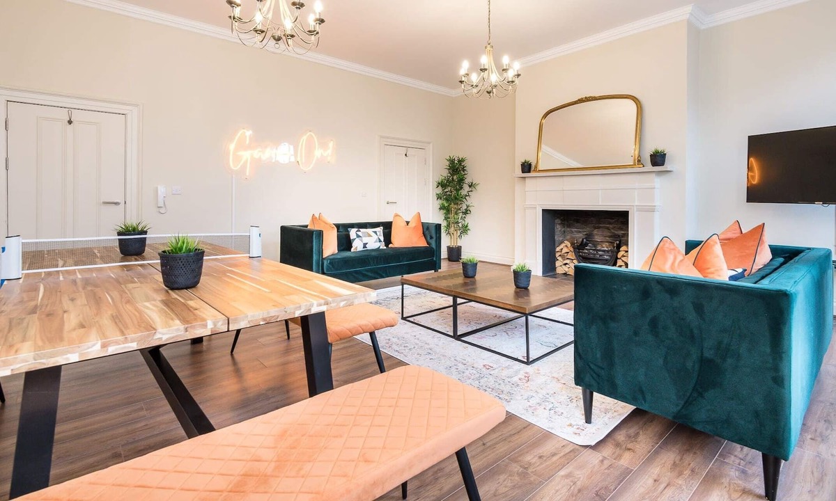 Hope Street House | Host Apartments | The Rodney Townhouse