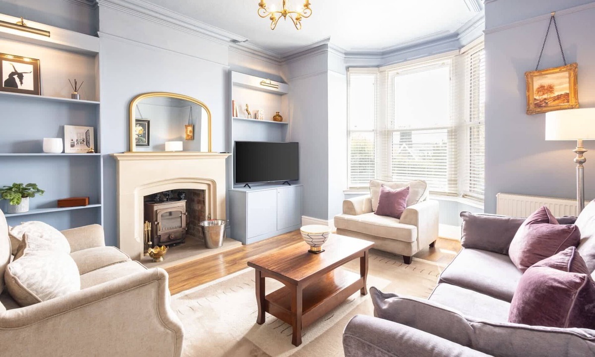 Holestone Moor House | Host & Stay | Rock End