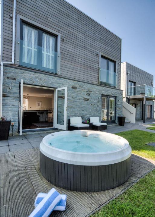Talland House | House 11