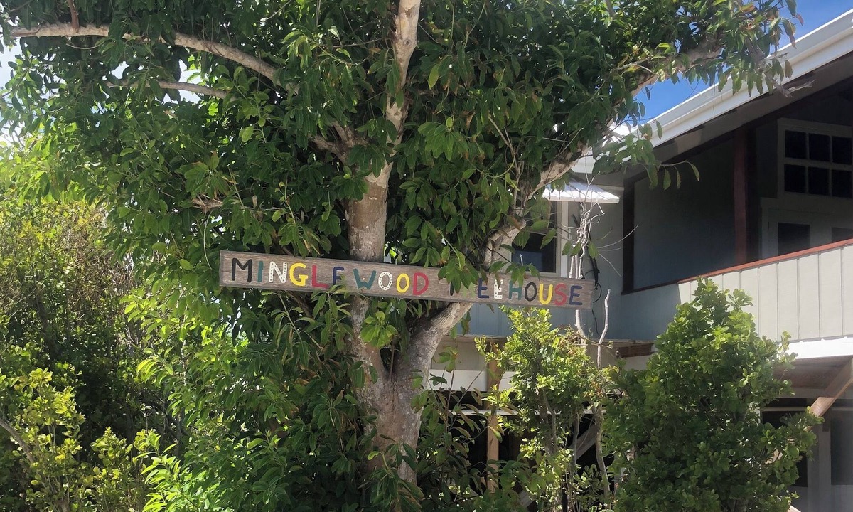 Great Guana Cay House | Island cottage nestled in the forest, w/private walking path to beach