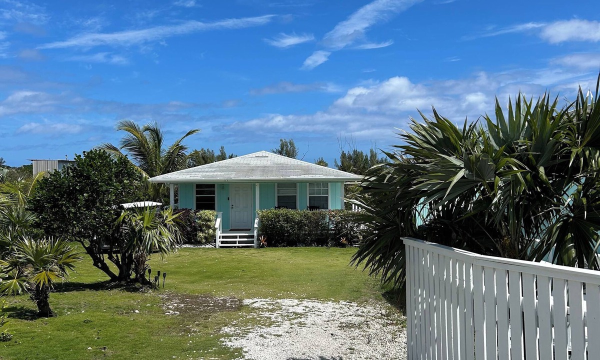 Great Guana Cay Cottage | It's ALLGOOD! - Newly remodeled 2/2 cottage on Great Guana Cay