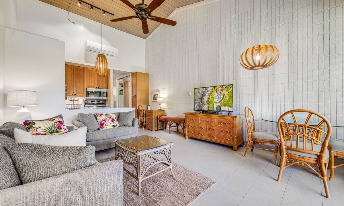 Napili Condo | Just steps to the beach Napili Shores Resort