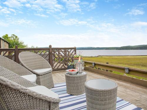 Hexham House | Lake View Cottage