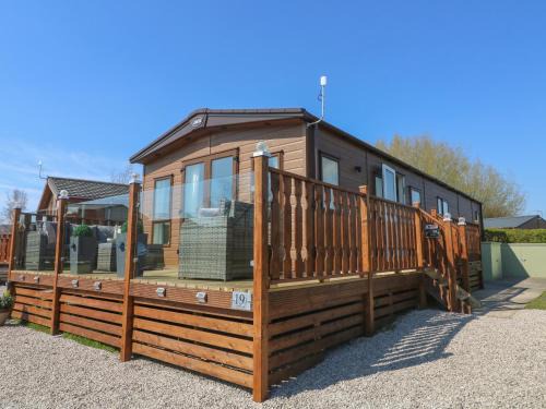 Tewitfield House | Lancaster Lodge