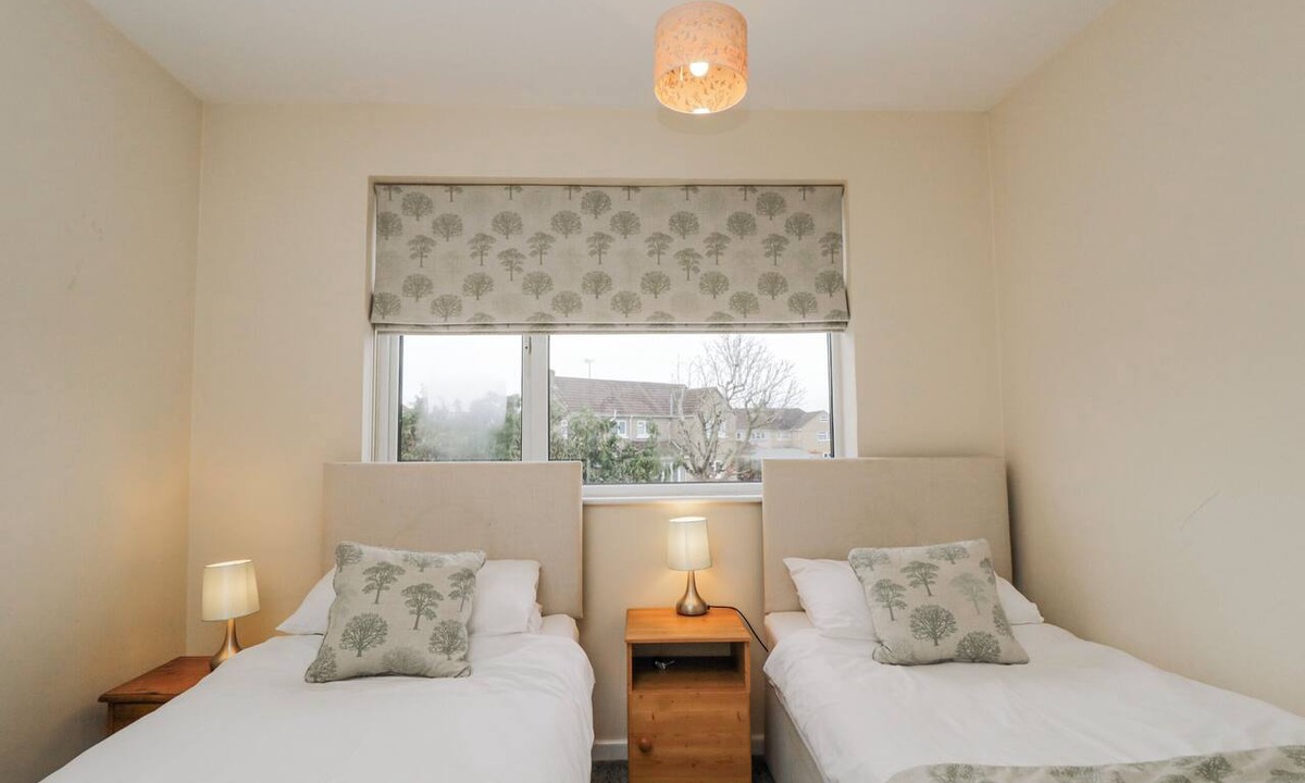 Swindon Cottage | Lavender Harmony House