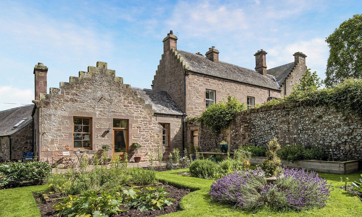 Coldstream Cottage | Little Swinton - Garden Cottage