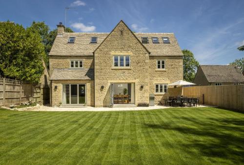 Bourton-on-the-Hill House | Little Tithe