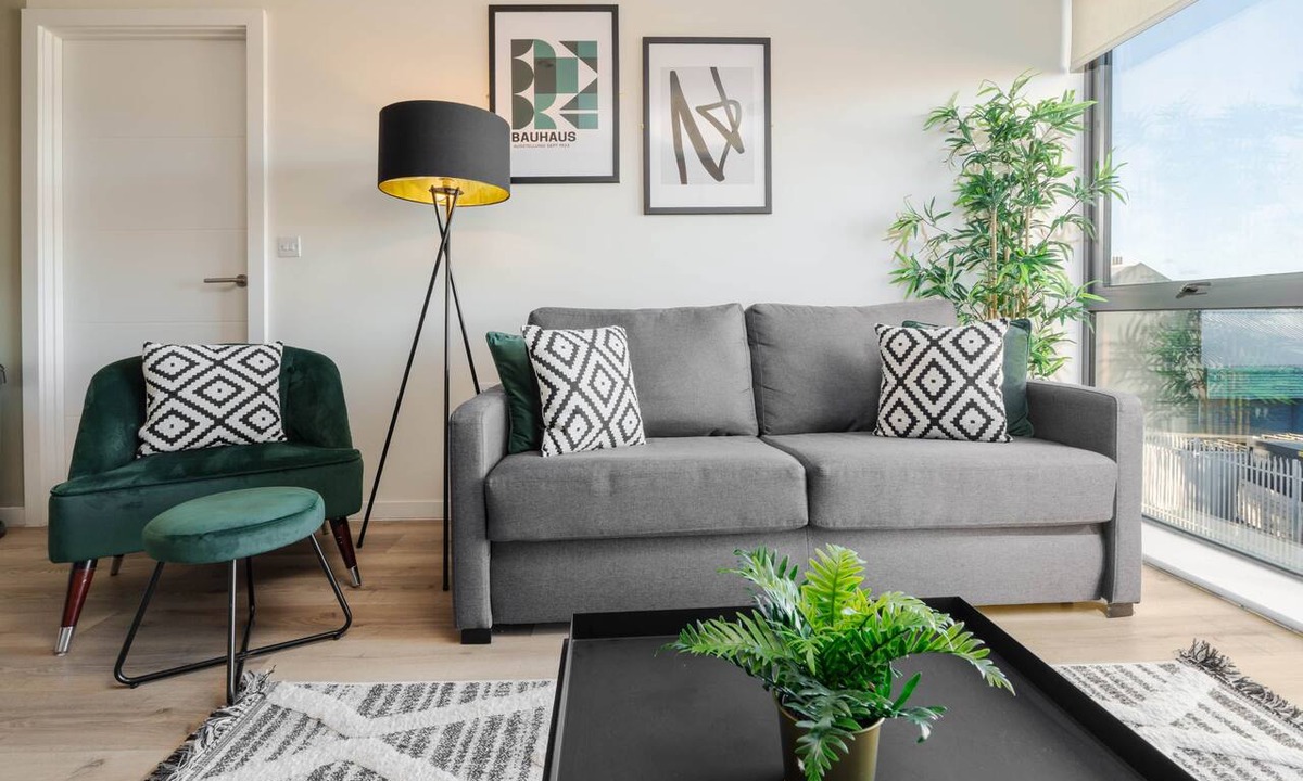 Everton Apartment | Liverpool Richmond Row 2 Bed/2 Bath Apartment (203) | Secure Parking, WiFi & EV