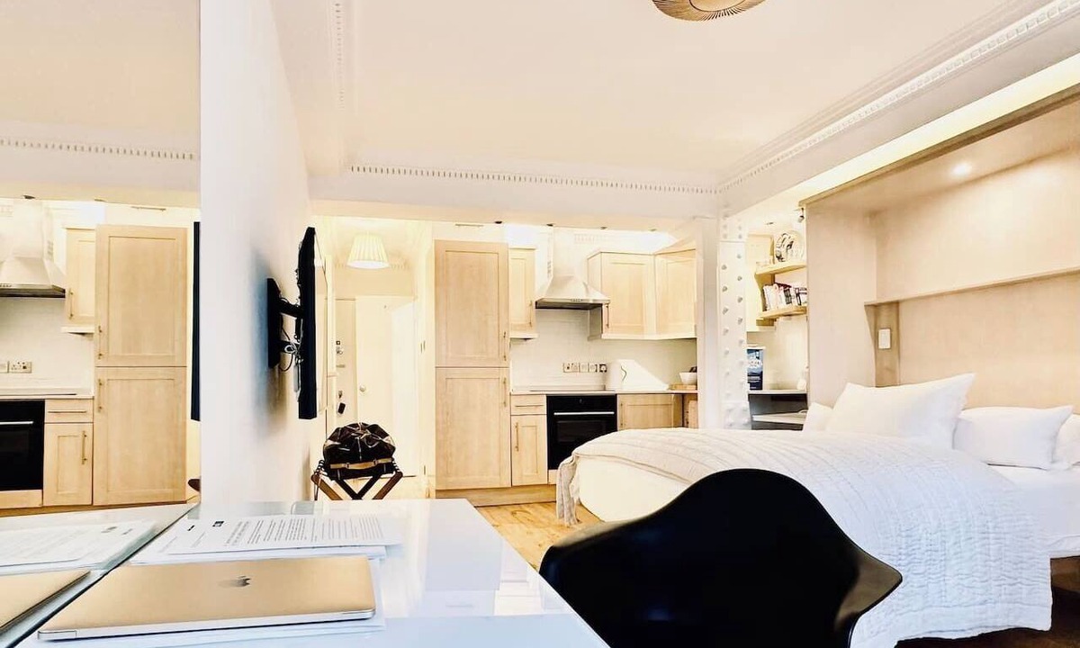 Canary Wharf Apartment | Living in the heart of London