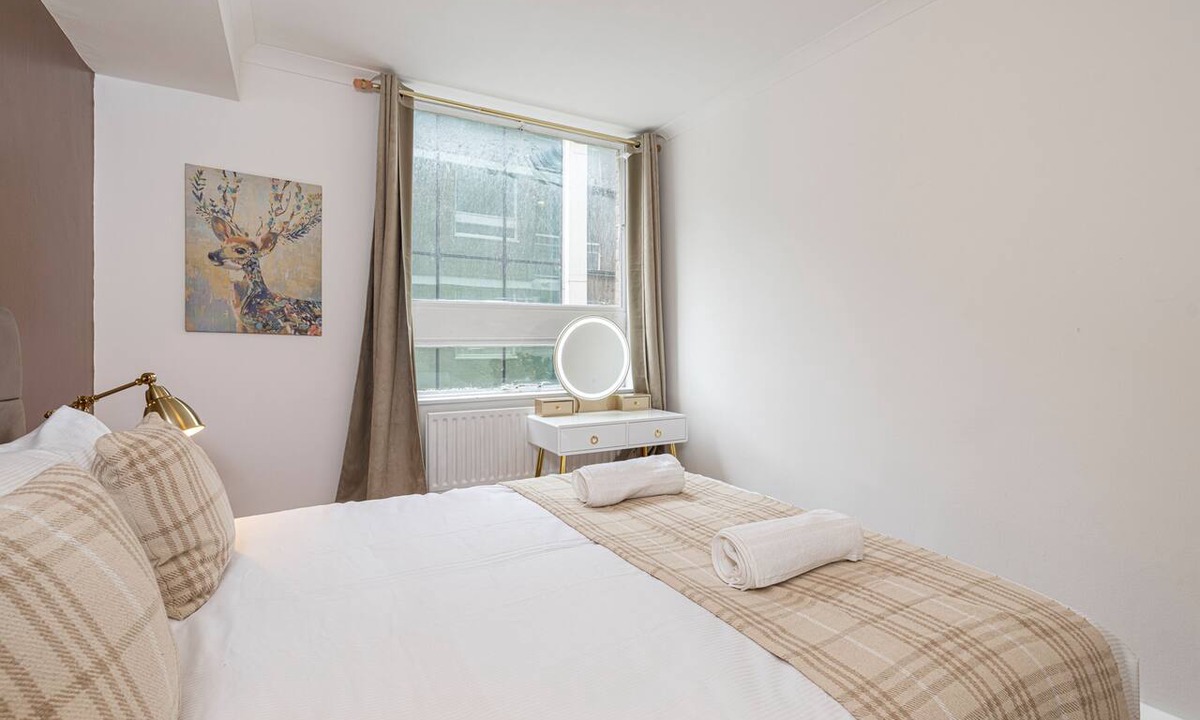 Bryanston and Dorset Square Apartment | Lovely Apartments in Landward Court