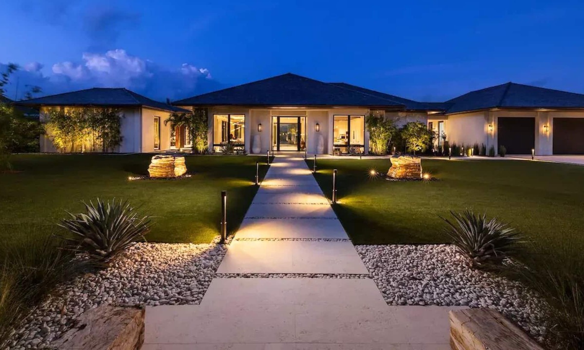 Nassau Villa | Luxury Bahamas Zen Villa